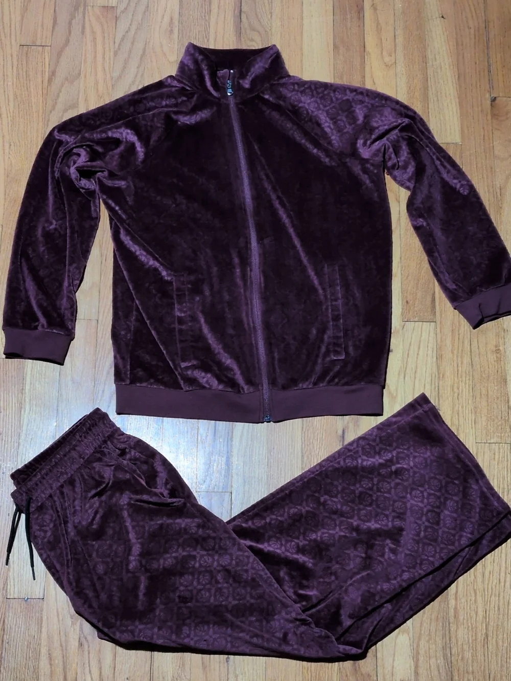 Old Navy Unisex Youth Plum Velvet Track Jacket and Pants Set XXL 18